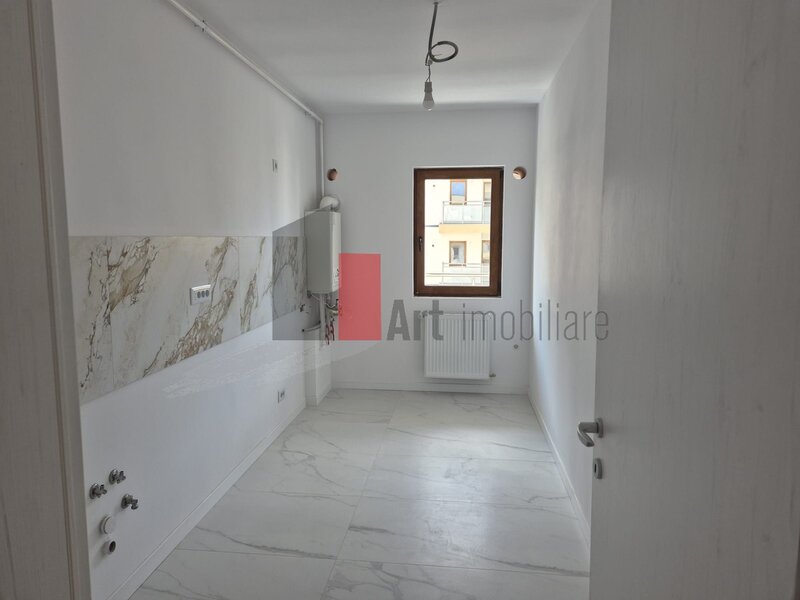Doua camere, apartament in Cartier Solar